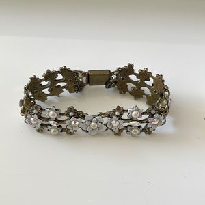 Vintage Michael Negrin White &  "Sparkly Jewels & Pearls" Flowers Bracelet